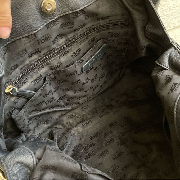 MICHAEL KORS Zipper Raven Fulton Bedford Hobo Shoulder Bag Black Nolita - Picture 4 of 9